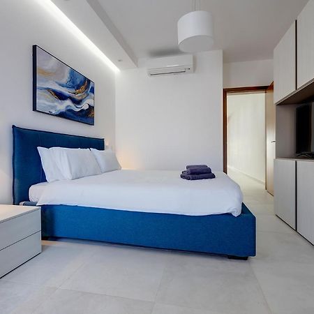 Deluxe Apartment With Valletta And Harbour Views Sliema Ngoại thất bức ảnh