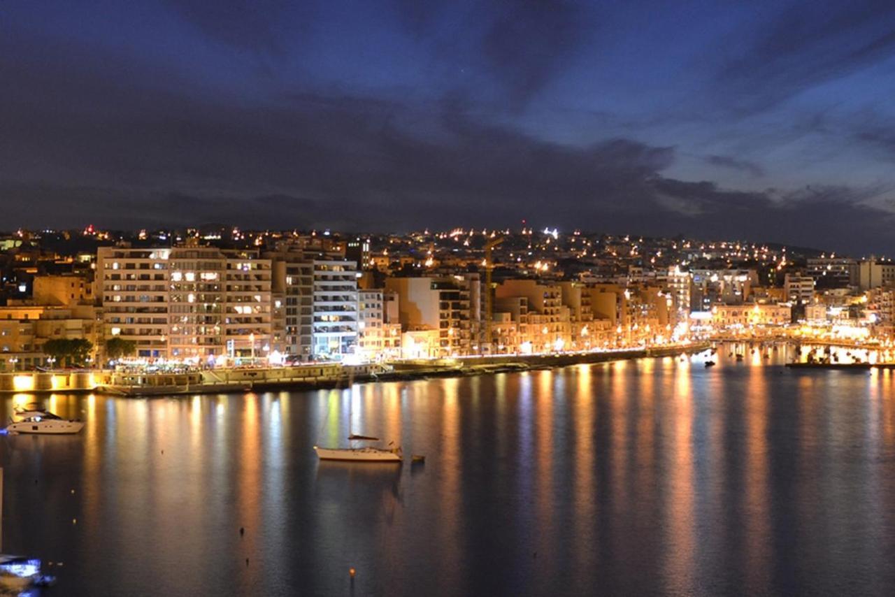 Deluxe Apartment With Valletta And Harbour Views Sliema Ngoại thất bức ảnh