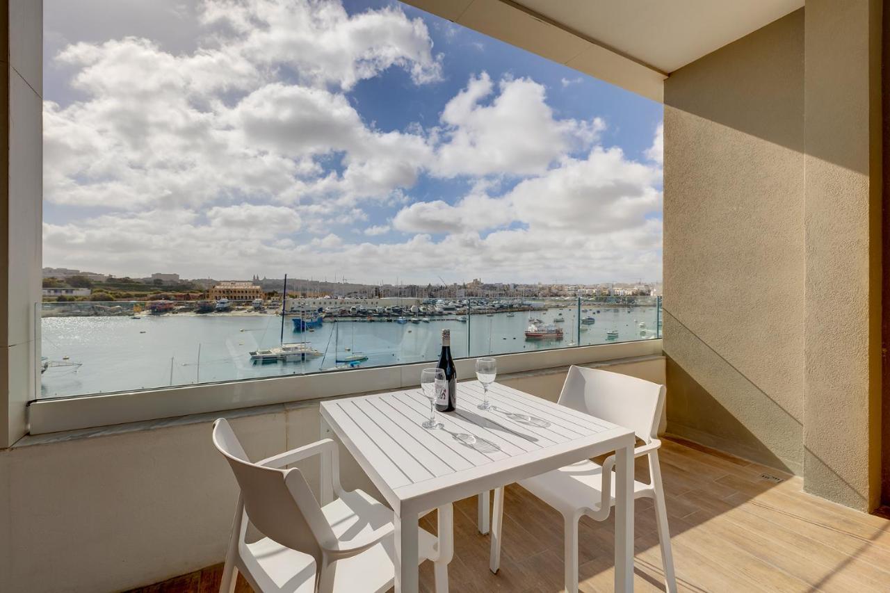 Deluxe Apartment With Valletta And Harbour Views Sliema Ngoại thất bức ảnh